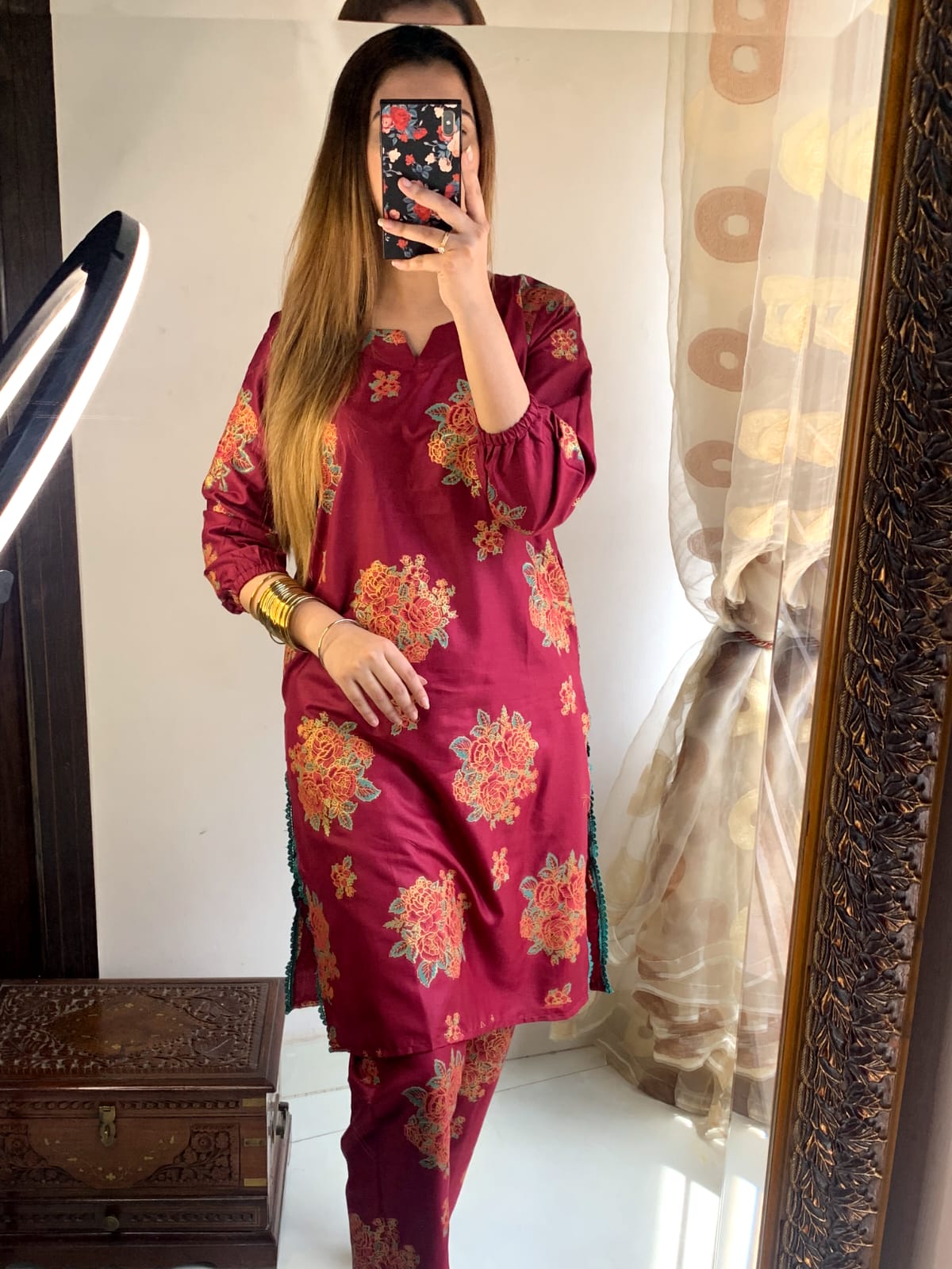 Gulaab Design 2 PC Premium Linen (Stitched)
