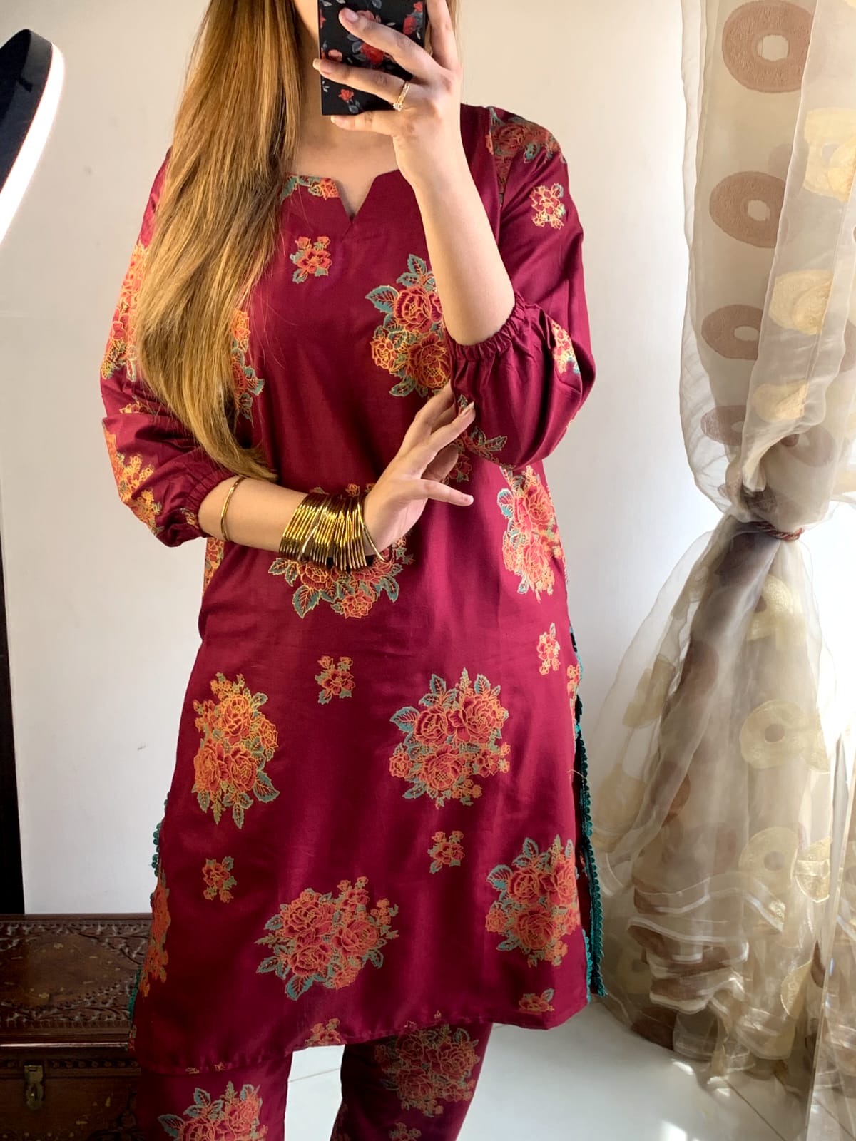 Gulaab Design 2 PC Premium Linen (Stitched)